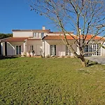 Freesurfcamp Hostel *