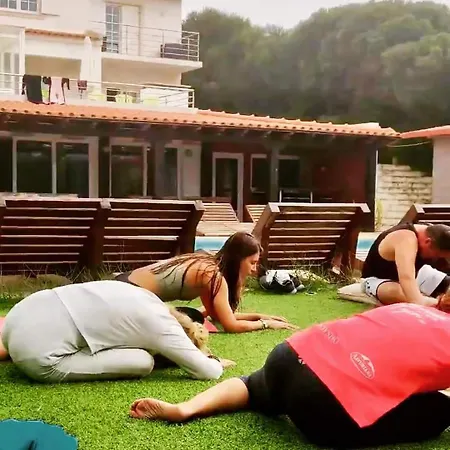 Хостел Freesurfcamp Балеал