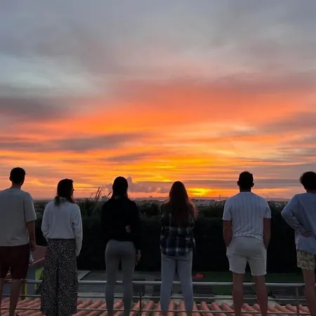 Freesurfcamp Хостел Балеал