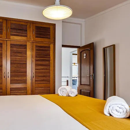 Freesurfcamp Хостел