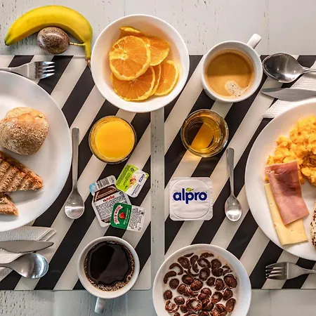 Хостел Freesurfcamp *