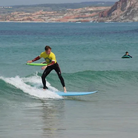 Freesurfcamp & Ostello