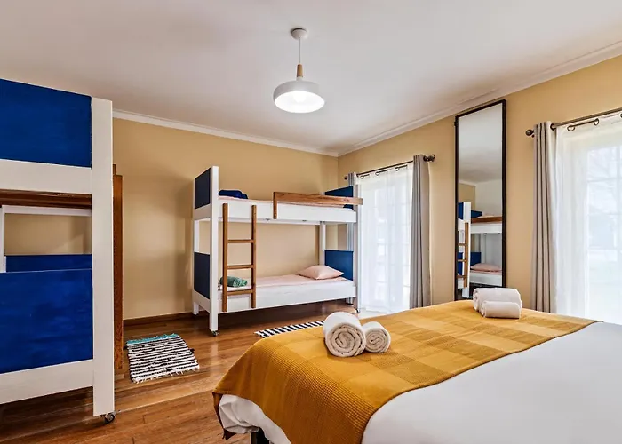 Freesurfcamp 旅馆 巴勒尔