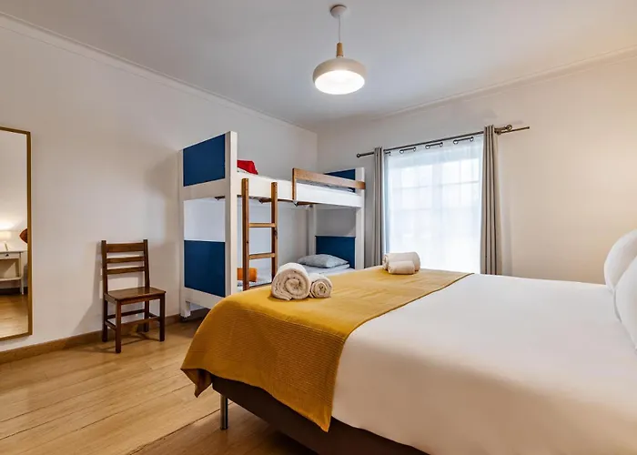 Freesurfcamp 旅馆 *